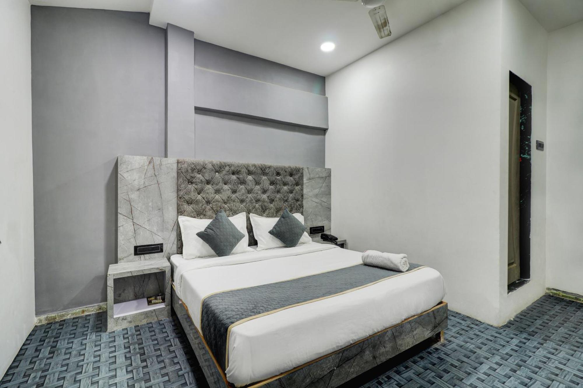 מומביי Hotel Bb House מראה חיצוני תמונה
