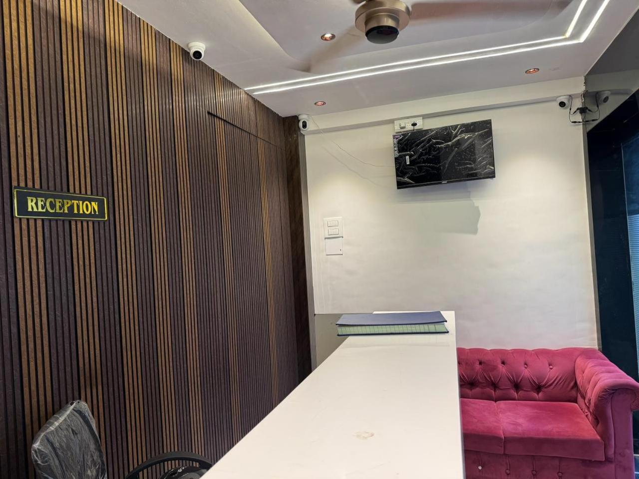 מומביי Hotel Bb House מראה חיצוני תמונה